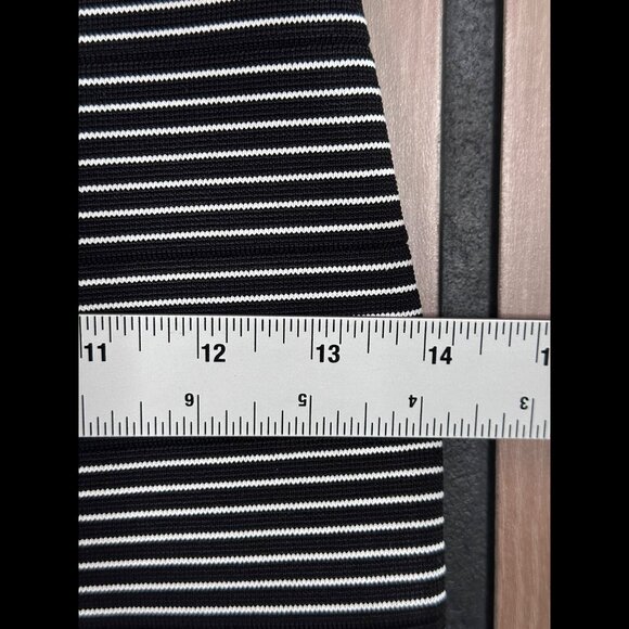 BCBG Maxazria Skirt Small Womens Black White Faux Wrap Striped Mini - Picture 4 of 7
